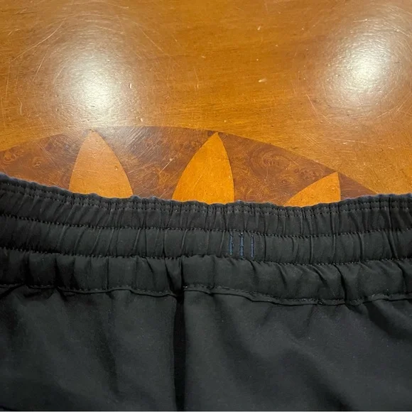 Lululemon Athletica Men’s Bowline Pant *Utilitech 30 Navy Blue Medium Tapered